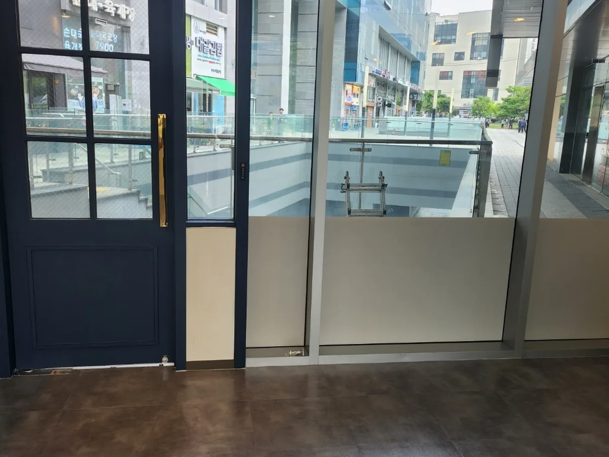 세종시 산울동 사무실 싱크대 붙박이장 위생청소 사례 - 행진크린
